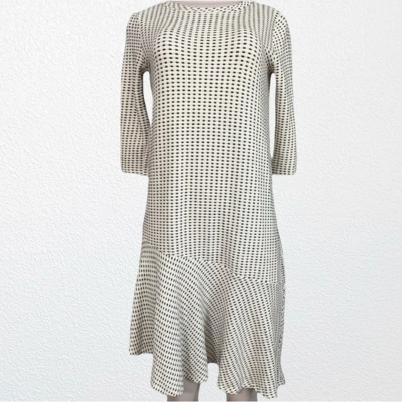 Hatch The Dash Knit Flounce Hem Dress SZ 0 Off White & black - Picture 3 of 13
